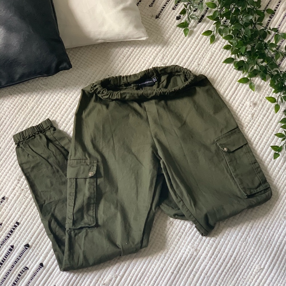 Pretty Little Thing Cargo Joggers